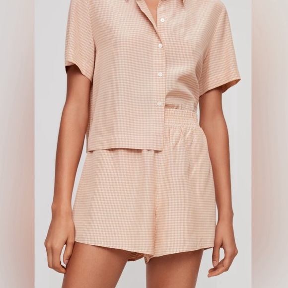 Babaton Pants - Babaton Elwood tan peach shorts boxer XXS